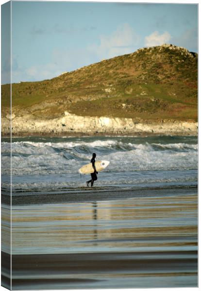 Surfer at Woolacombe Canvas Print by graham young