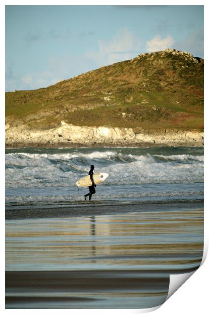 Surfer at Woolacombe Print by graham young