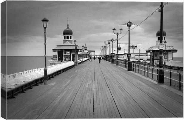 Blackpool Pier Canvas Print by Anth Short