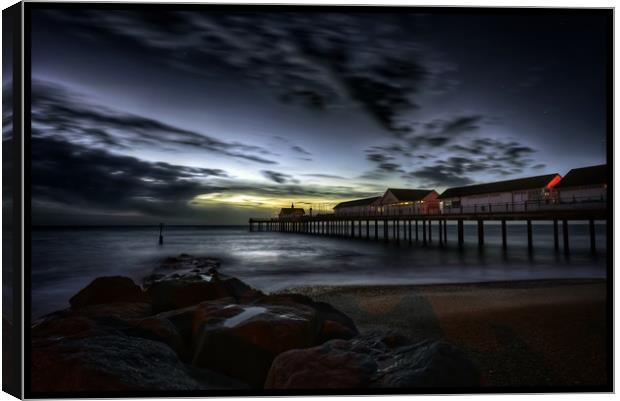 Between night and day - Southwold pier Canvas Print by Gary Pearson