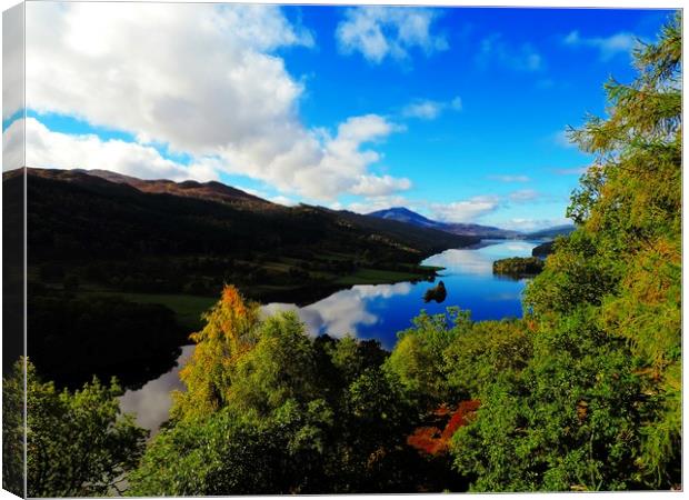           Queens View Loch Tummel Canvas Print by Andy Smith