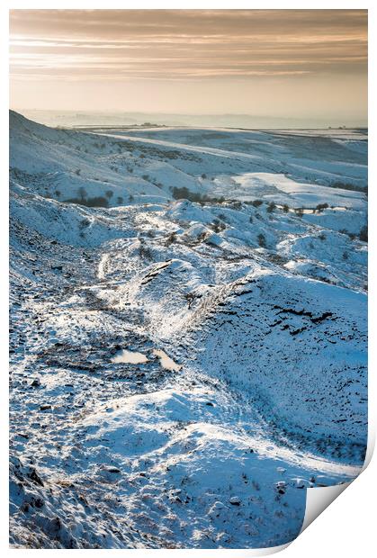 Coombes edge in winter Print by Andrew Kearton