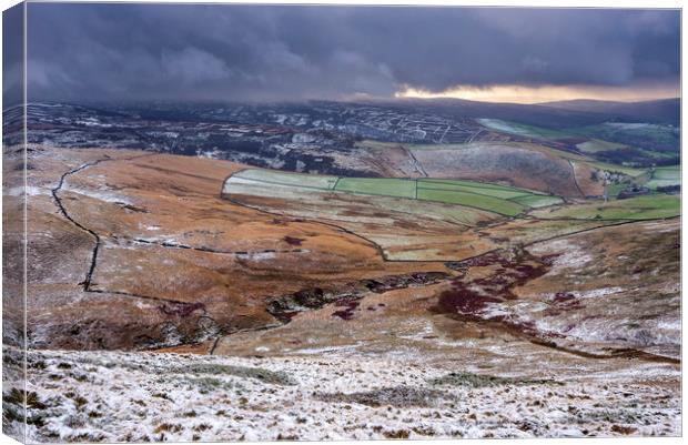 Colours in a snowy winter landscape Canvas Print by Andrew Kearton