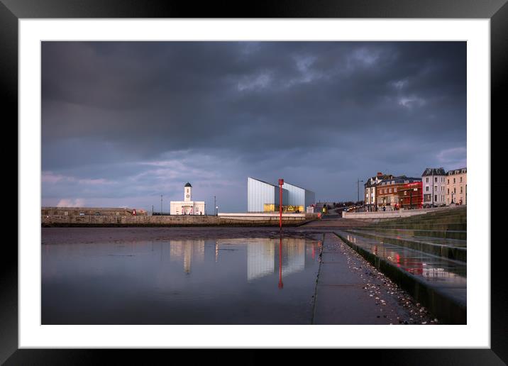 Margate Evening Framed Mounted Print by Ian Hufton