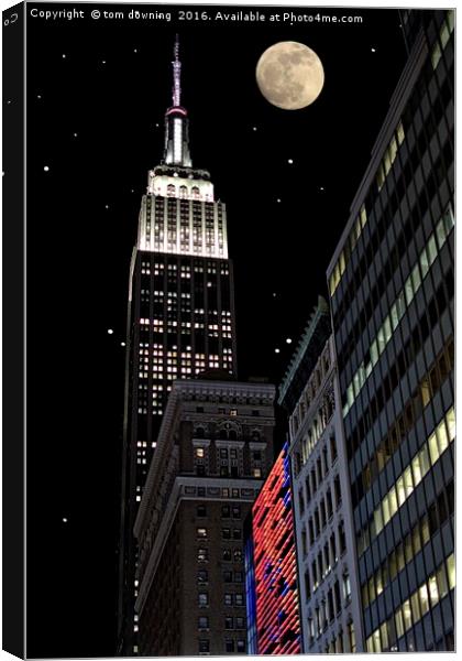 Empire State dark nights Canvas Print by tom downing