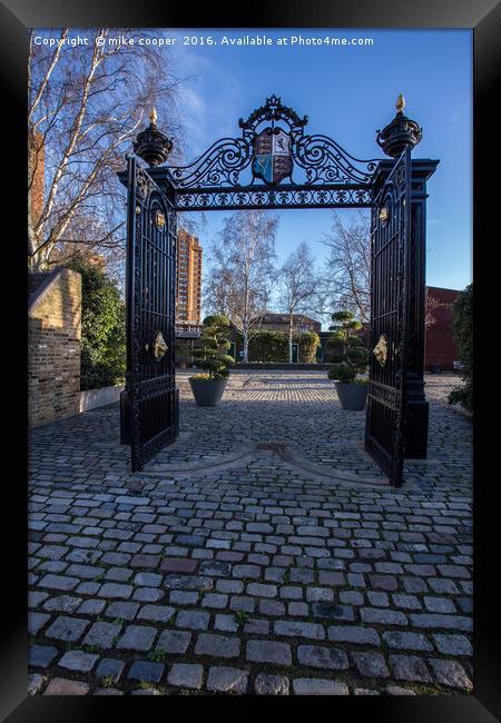 entrance to Cremorne gardens Framed Print by mike cooper