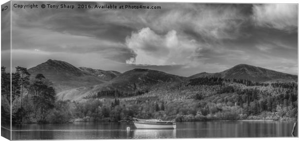 Becalmed on Derwent Water Canvas Print by Tony Sharp LRPS CPAGB