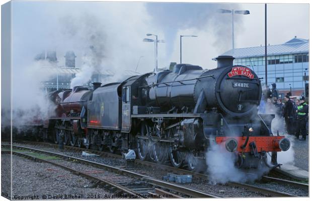 The Tin Bath steam train special at Sheffield. Canvas Print by David Birchall