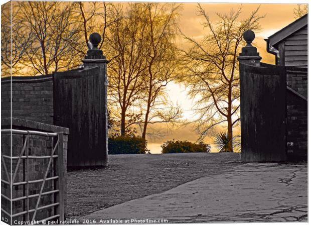 bulmers gates herefordshire Canvas Print by paul ratcliffe