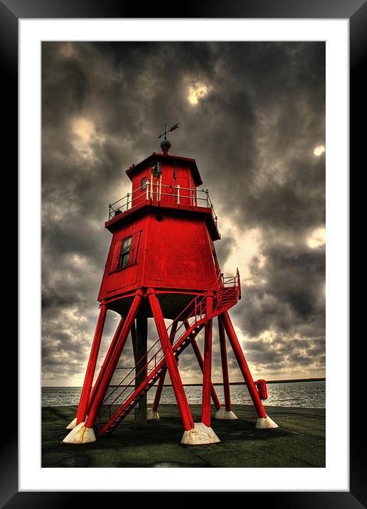 Groyne Lighthouse Framed Mounted Print by Toon Photography