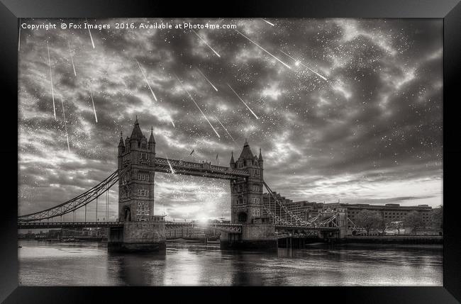  Tower bridge of london Framed Print by Derrick Fox Lomax