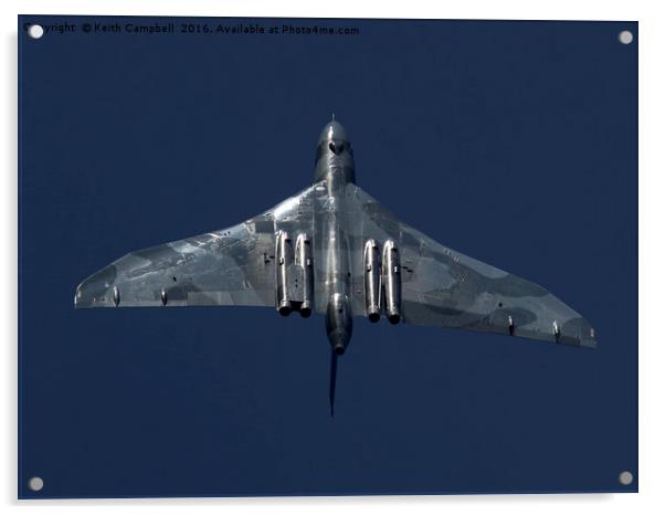 Vulcan XH558 playing Acrylic by Keith Campbell