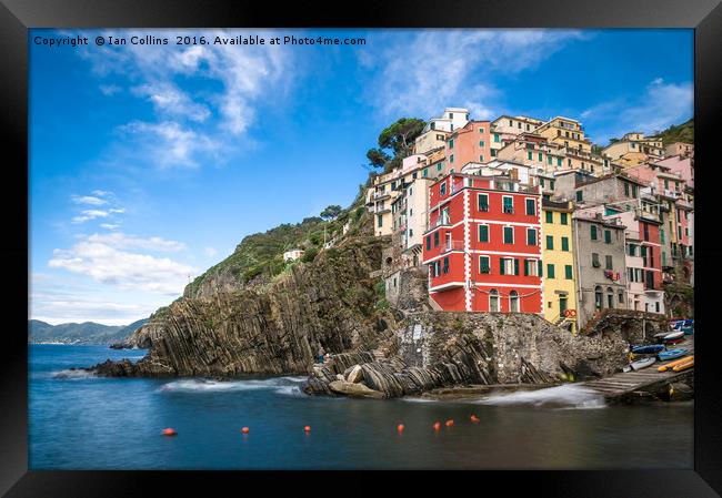 Riomaggiore, Italy Framed Print by Ian Collins