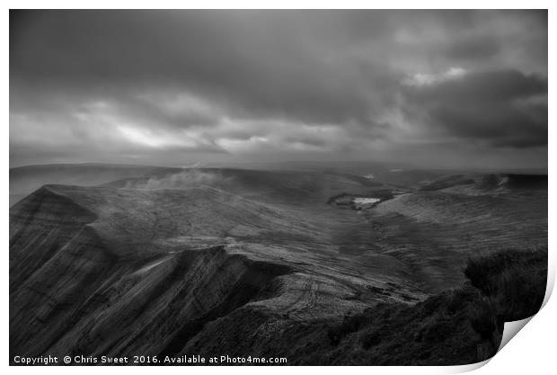 Morning on the Brecon Beacons Print by Chris Sweet