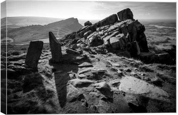 The Roaches, Staffordshire Canvas Print by Andrew Kearton