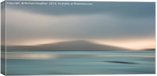 Taransay Bay at dusk Canvas Print by Michael Houghton