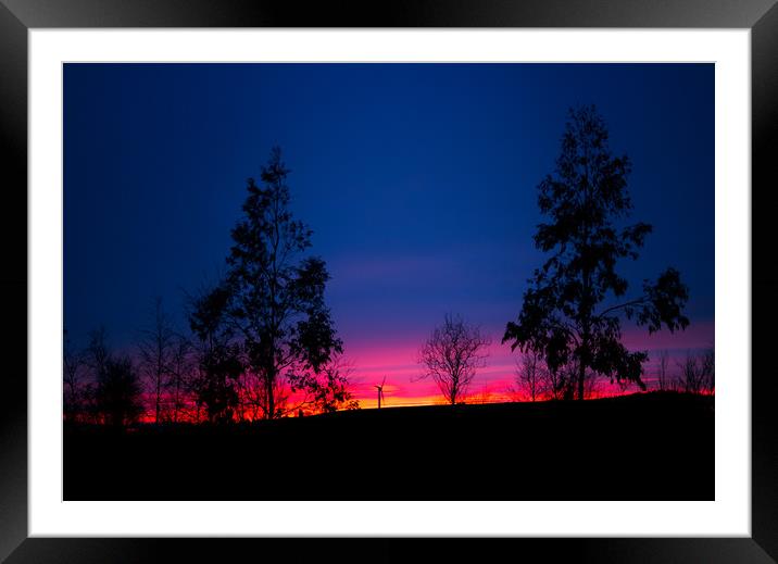 Willington sunset Framed Mounted Print by kevin wise