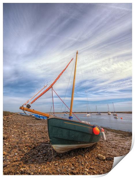 Low tide boats. Print by Peter Towle