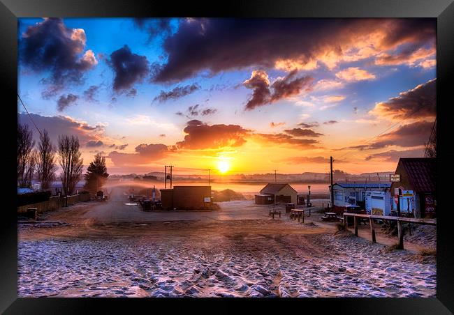 South Beach Sunrise Framed Print by Alan Simpson
