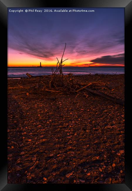 Sunrise at Roker  Framed Print by Phil Reay