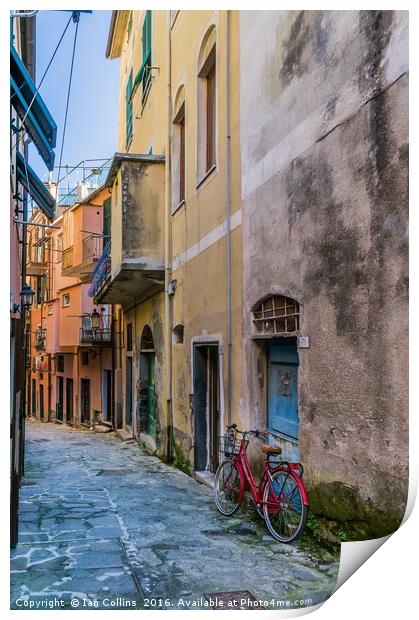 Backstreet in Monterosso Print by Ian Collins
