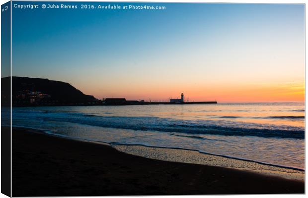 Scarborough Lighthouse Canvas Print by Juha Remes