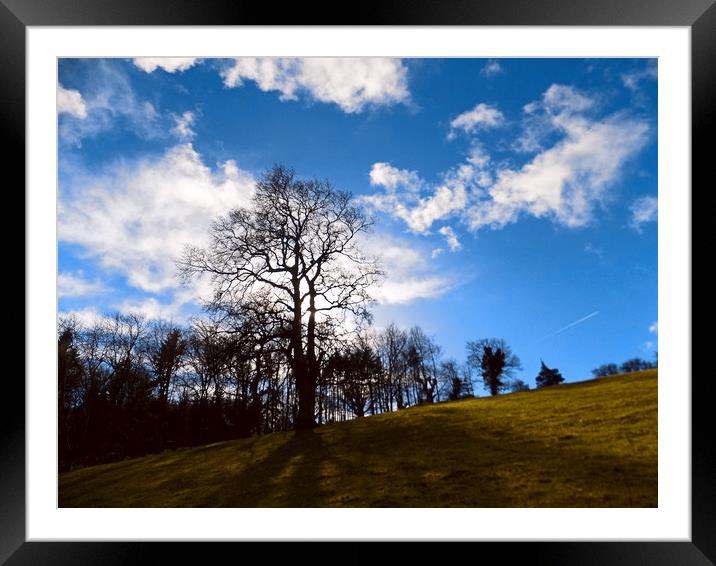 merbach hill herefordshire Framed Mounted Print by paul ratcliffe