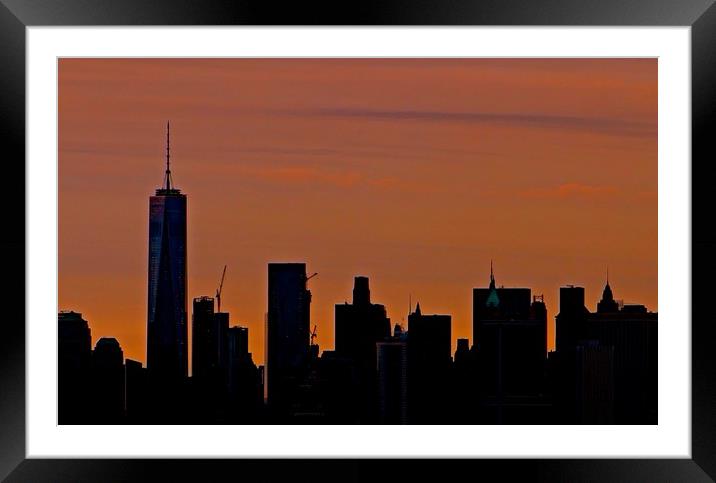 New York, New York so good they named it twice     Framed Mounted Print by Sue Bottomley