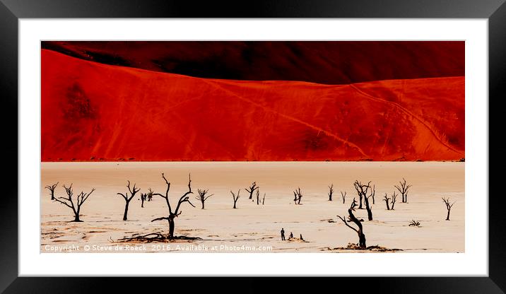 Red Desert Framed Mounted Print by Steve de Roeck