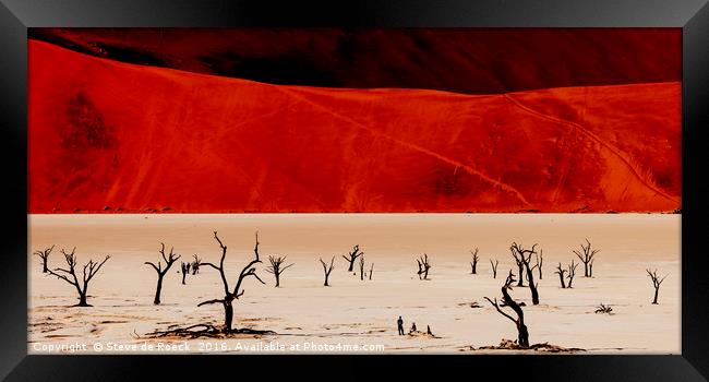 Red Desert Framed Print by Steve de Roeck