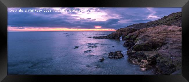 A Panoramic of Cullercoats Bay Framed Print by Phil Reay