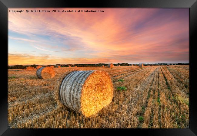 Harvest Sunset in Cornwall Framed Print by Helen Hotson