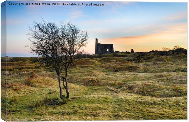 Sunset over Bodmin Moor in Cornwall Canvas Print by Helen Hotson