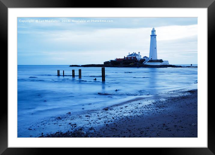 Saint Mary's Lighthouse at Whitley Bay Framed Mounted Print by Ian Middleton