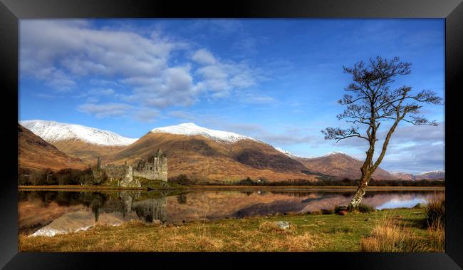 Kilchurn Castle, Loch Awe, Argyll, Scotland Framed Print by Donald Parsons