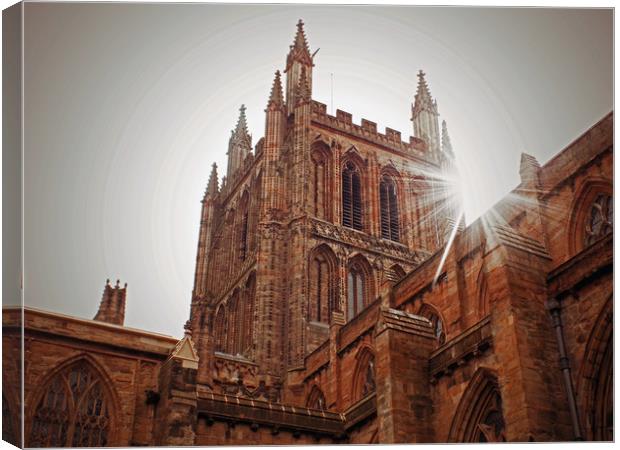hereford cathedral in sunlight Canvas Print by paul ratcliffe
