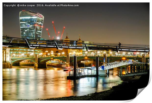 low tide on the south bank Print by mike cooper