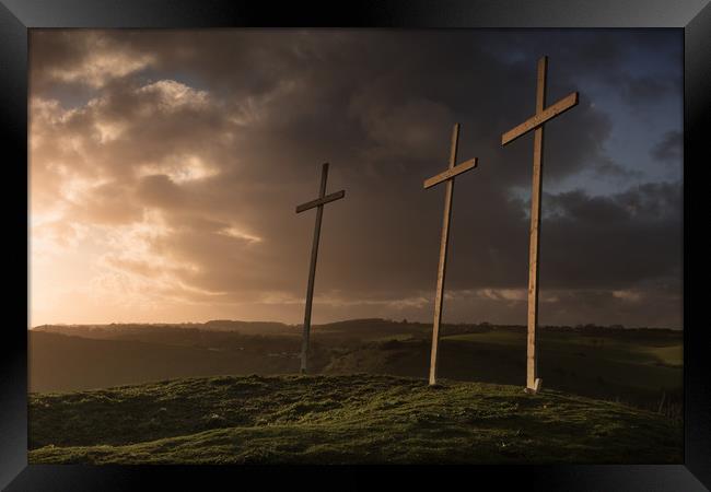 Folkestone Crosses Framed Print by Ian Hufton