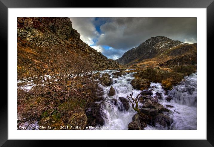 Tryfan Framed Mounted Print by Clive Ashton