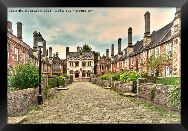 Vicars Close Wells  Framed Print by Ian Lewis