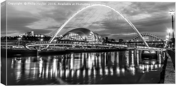 Electric City.............. Canvas Print by Naylor's Photography