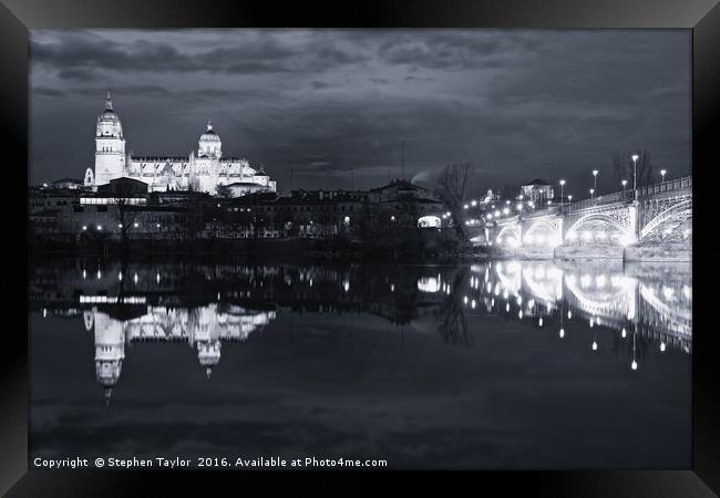 Salamanca at night Framed Print by Stephen Taylor