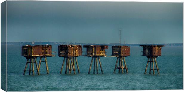 Maunsell Forts Thames Canvas Print by David French