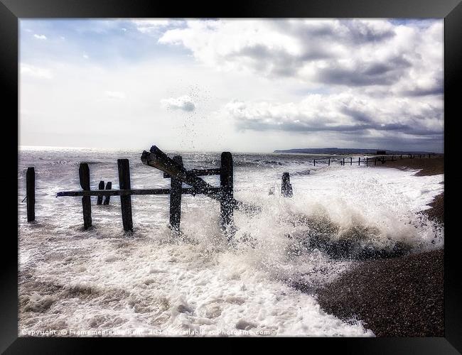 The splash at Rye Bay. Framed Print by Framemeplease UK