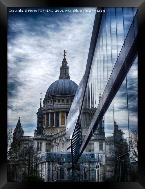 St Paul's cathedral Framed Print by Pierre TORNERO