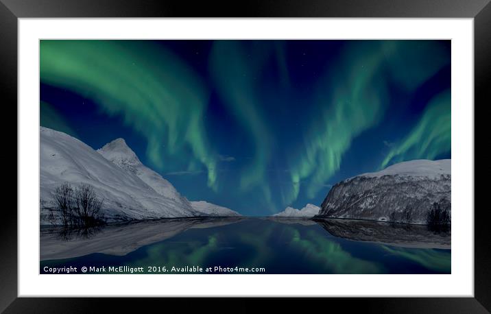Northern Light Deluxe Framed Mounted Print by Mark McElligott