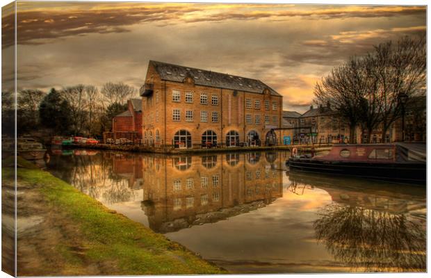 Dusk along the Rochdale canal Canvas Print by Irene Burdell
