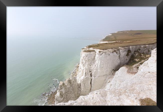 White Cliffs of Dover Framed Print by Ian Hufton