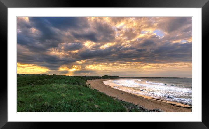 Northumberland coast  Framed Mounted Print by chris smith