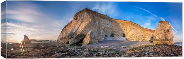 Freshwater Bay Panorama Canvas Print by Wight Landscapes